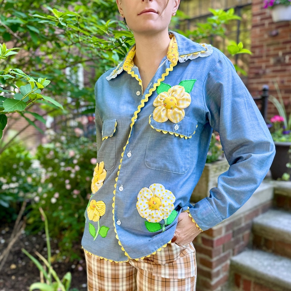 1970s Embroidered Flower Power Shirt